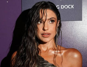 Սիրուշոն դստեր՝ Զաբելի հետ լուսանկարներ է հրապարակել