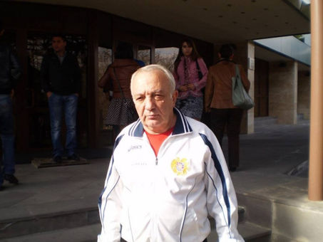 Կյանքից հեռացել է բռնցքամարտի վաստակավոր մարզիչ Դերենիկ Ոսկանյանը