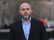 Մեզ ամոթ, քանի դեռ կա մեր հողը տրորող գեթ մեկ թշնшմու ոտք և կա մեկ հայ, որը նստած է հայ լինելու համար. Աշոտյան