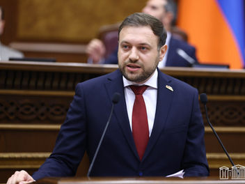 Իշխանություններին այս ընդդիմությունը «ձեռք չի տալիս». Աբրահամյան