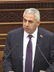 Ինչո՞ւ Էդգար Ղազարյանն այսօր փոխեց իր տեղն ԱԺ դահլիճում․ «Ուժեղ Հայաստան» խմբակցության քարտուղարը մանրամասներ է հայտնել