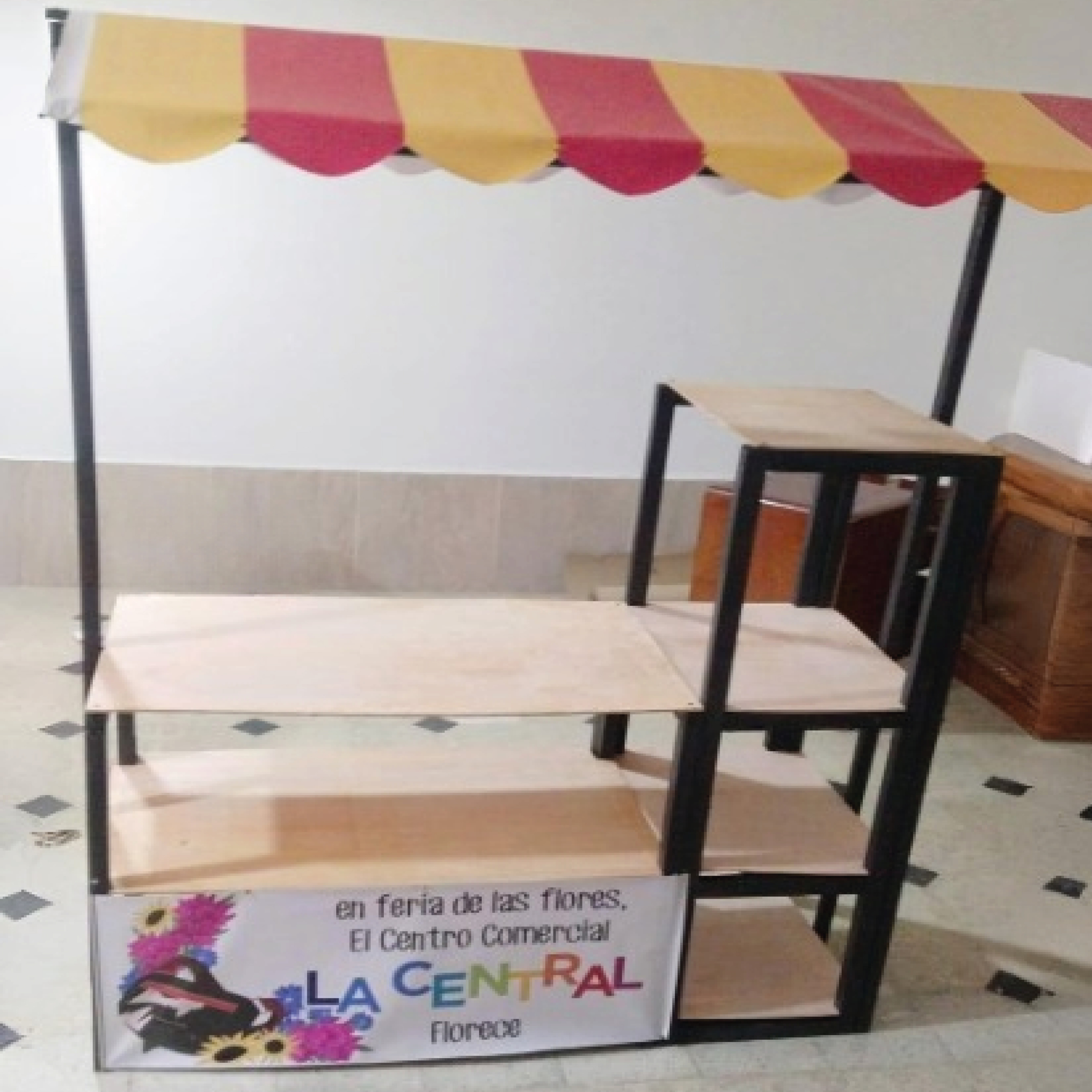 Toldo estantería