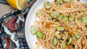 Simple Zesty Spaghetti with Broad beans and Caramelised Onions