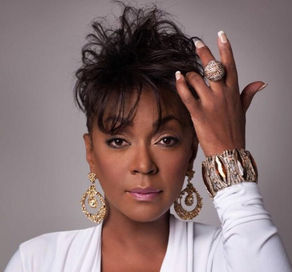 ANITA BAKER FINALLY OWNS HER MASTERS