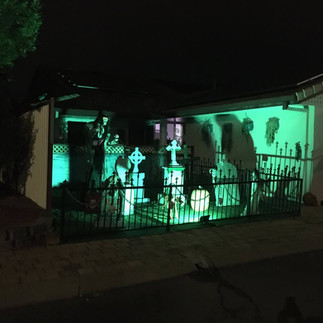 Caseys Halloween decorations