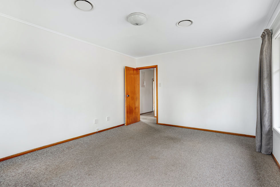 73 Roberts Road, Te Atatu South - Kimpton Property Management