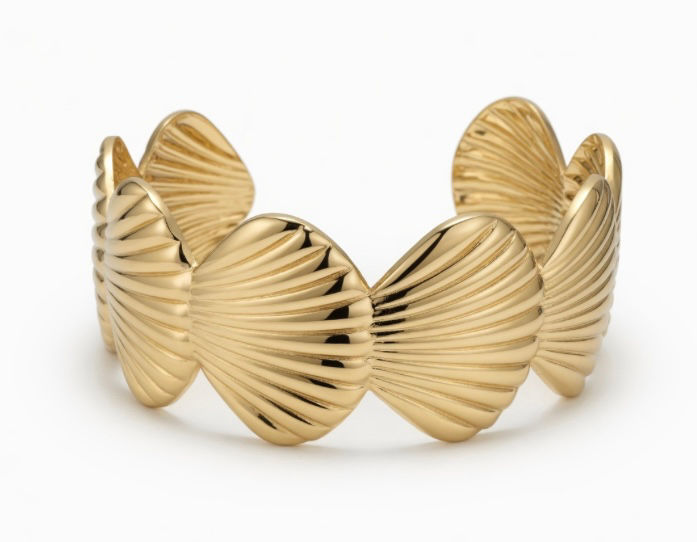 Gold Scallop Shell Cuff Bracelet.