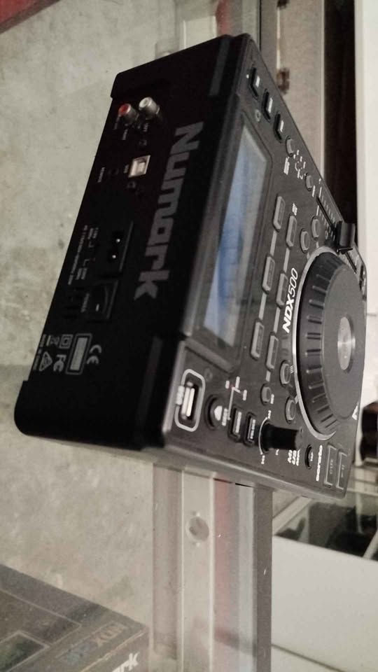 Thumbnail: Numark NDX 500