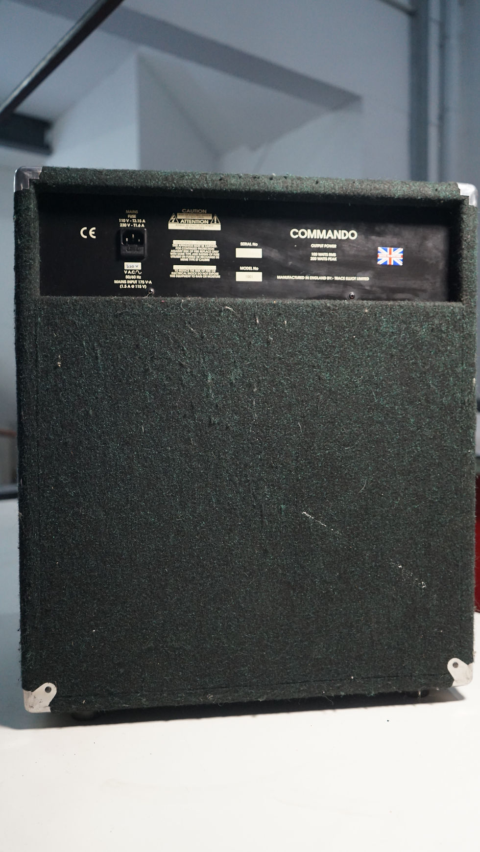 Thumbnail: Trace Elliot Commando 15 Bass Combo Amplifier