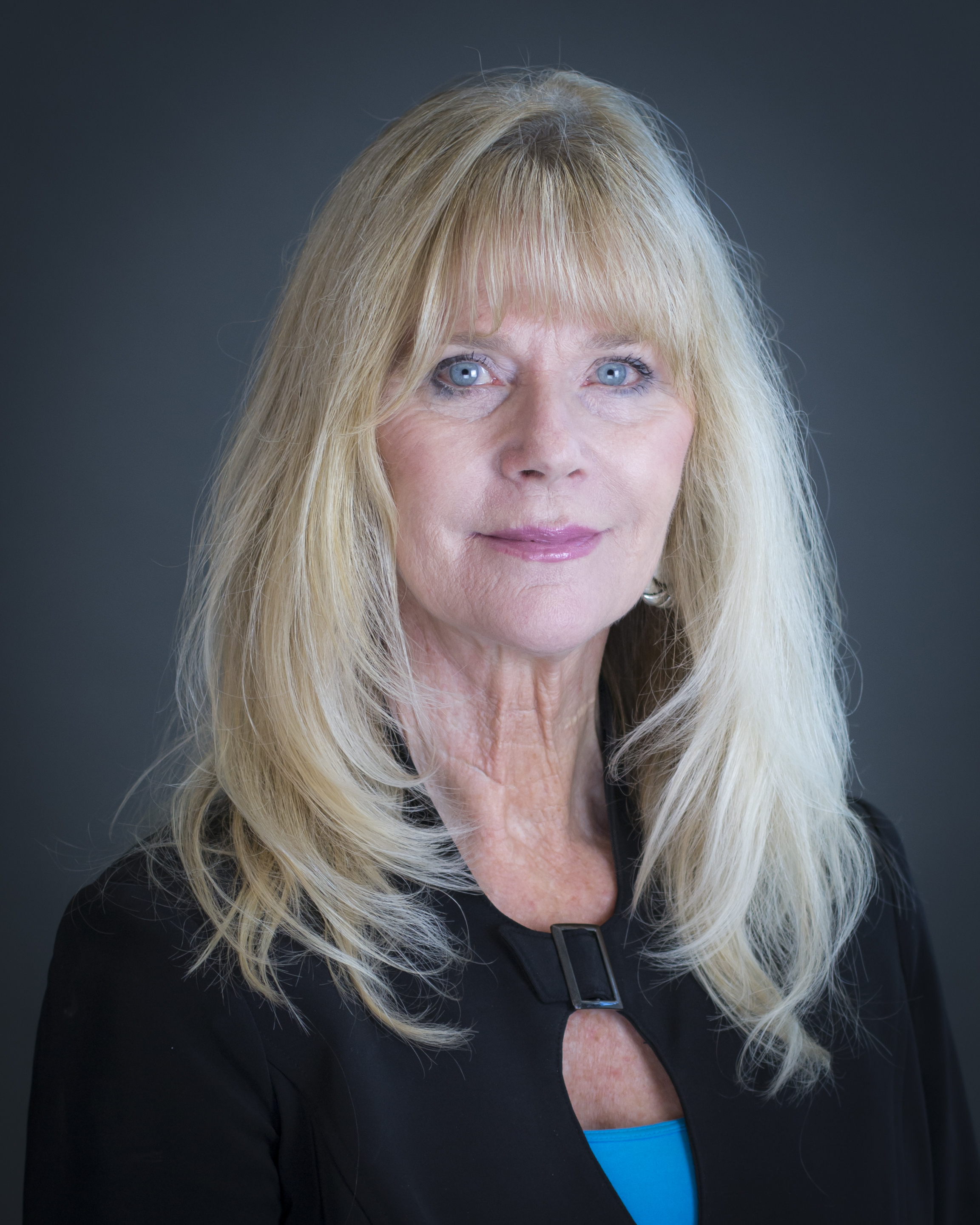 Judi Portrait 7