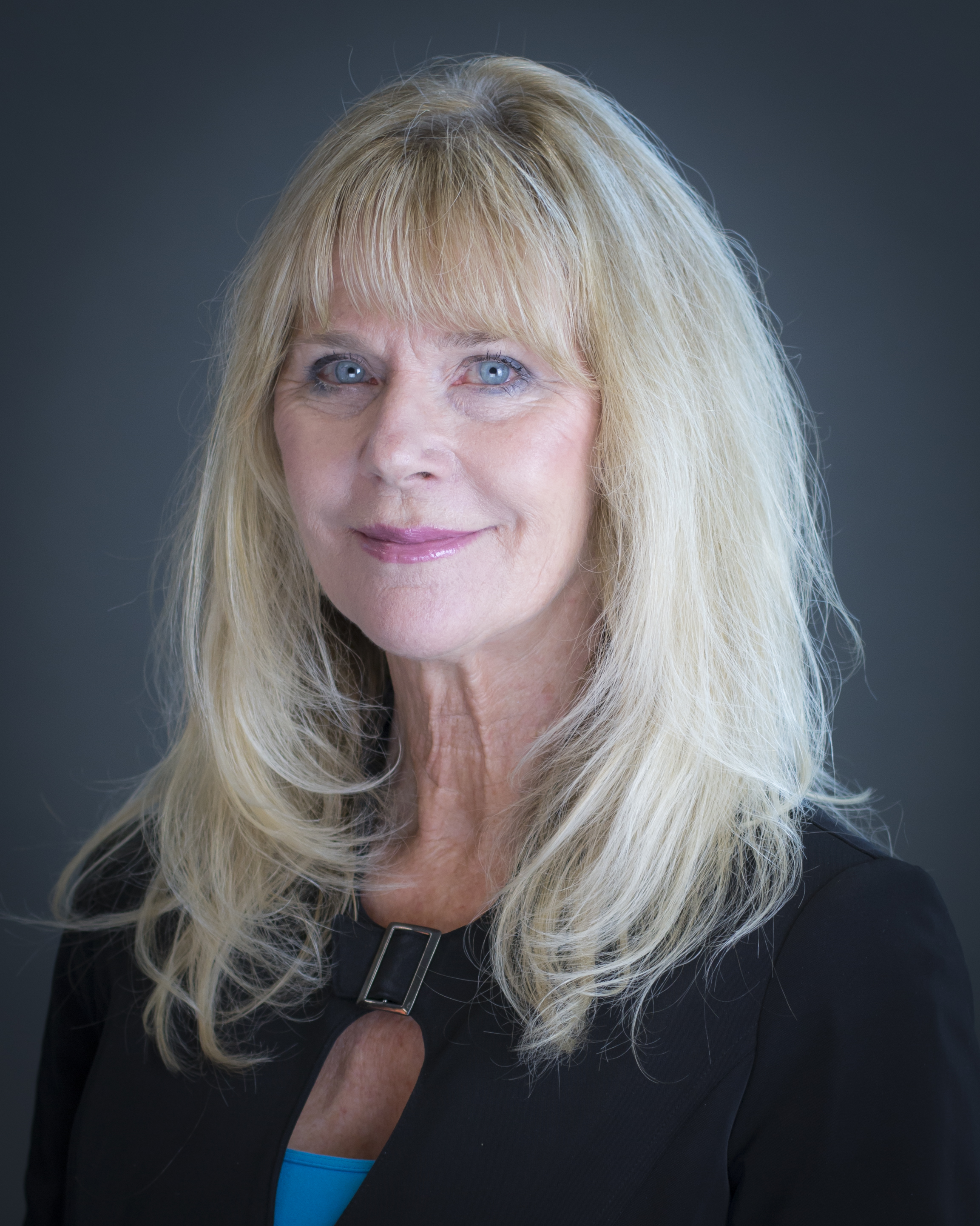 Judi Portrait 18