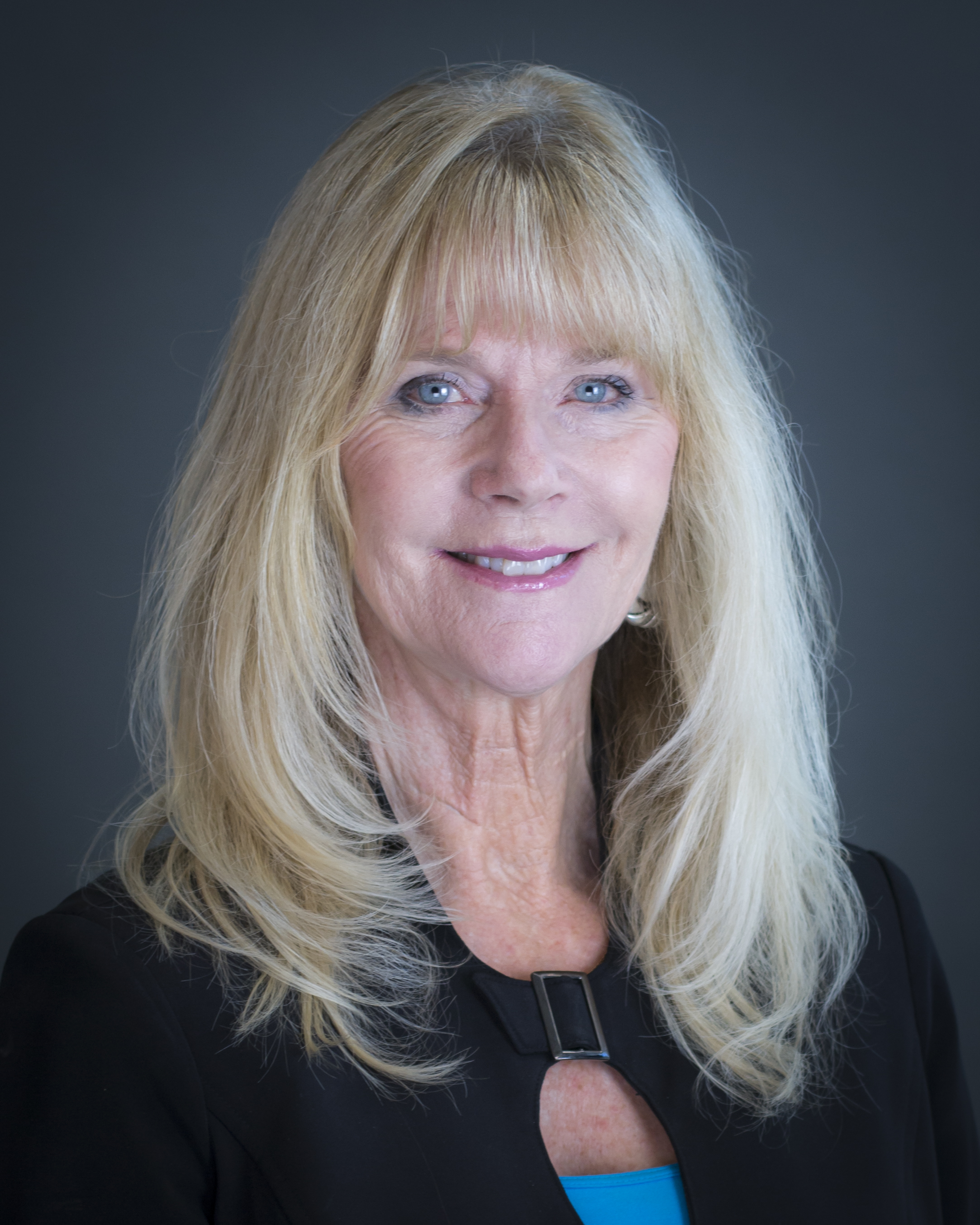 Judi Portrait 10