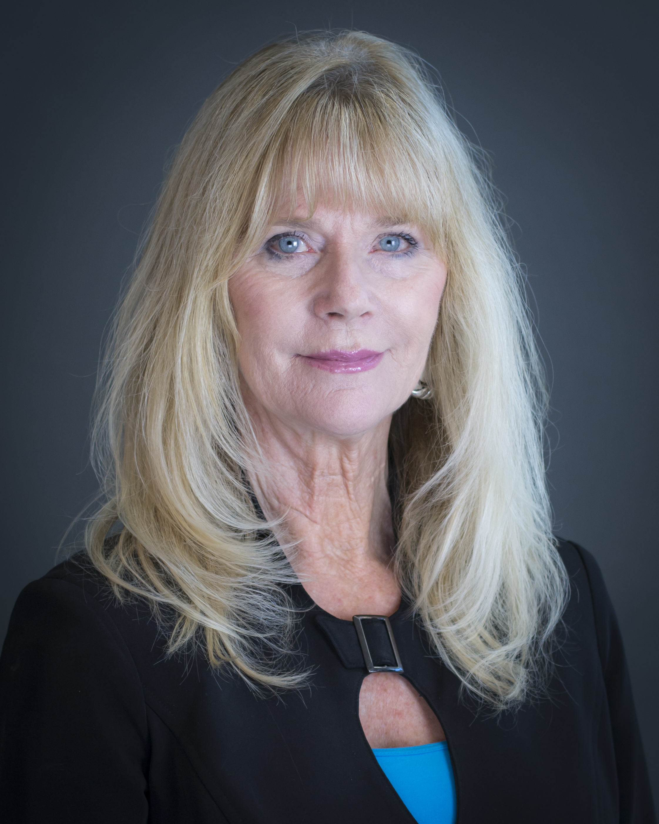 Judi Portrait 13