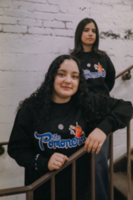 Los Pomoneros Crewneck