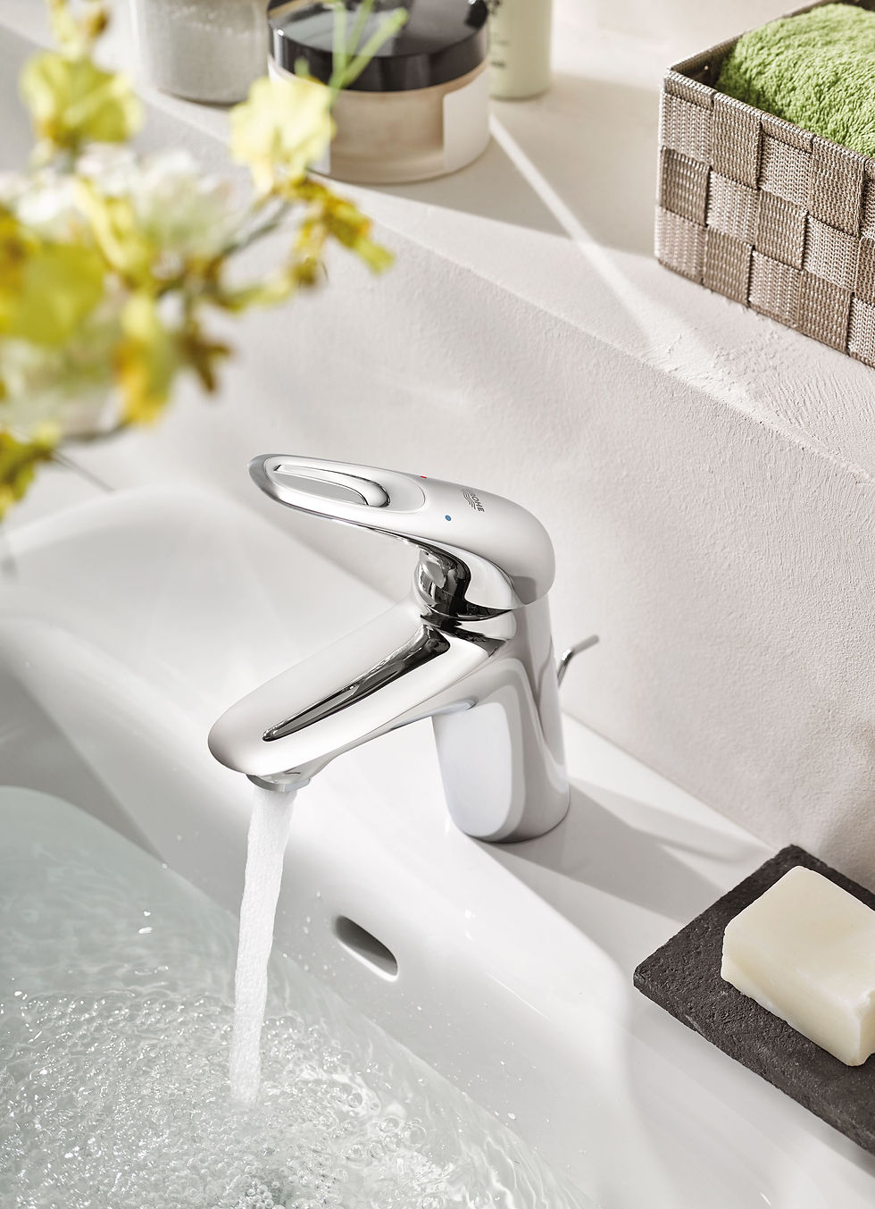 Миниатюра: Смеситель для раковины GROHE Eurostyle new с донным клапаном, хром (33558003)