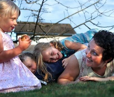 Lauren Hammond & Kids