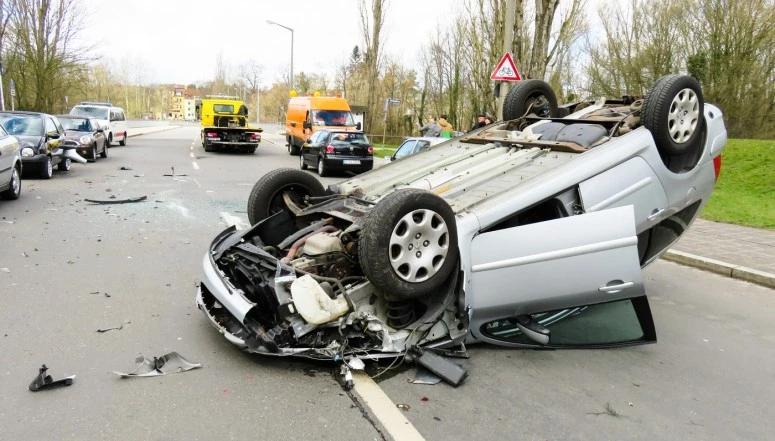 Véhicule Gravement Accidenté