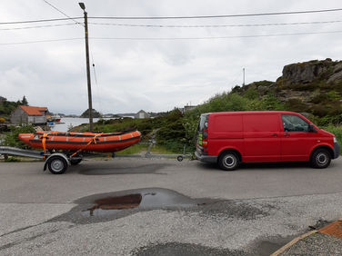 Anna has new (old) MOB (man over board) inflantable boat