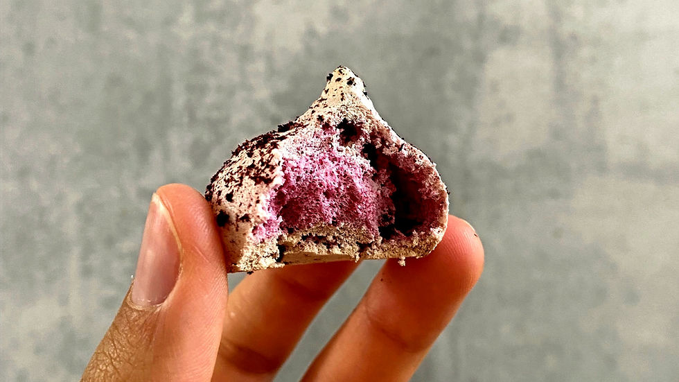 Meringue Kisses