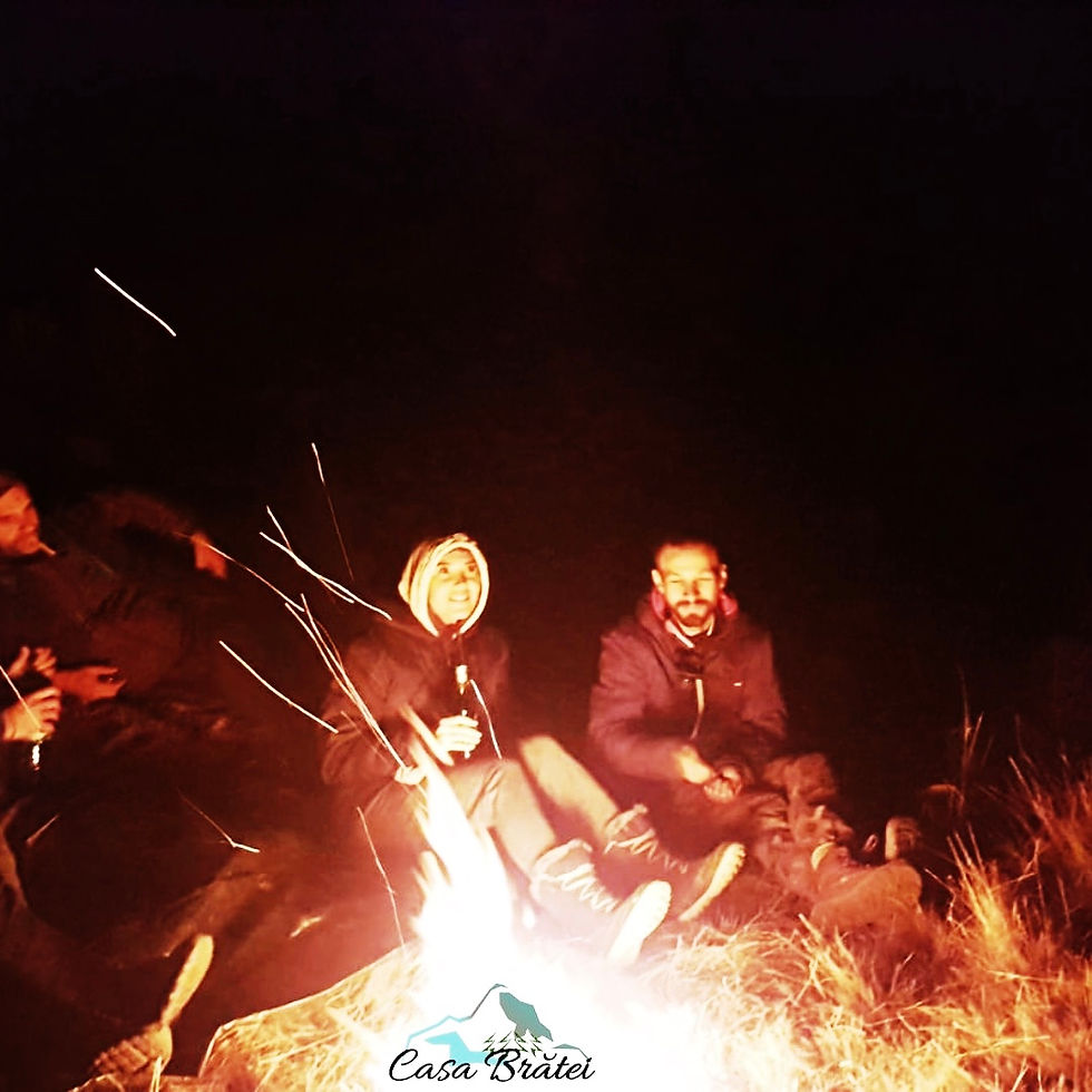 Aventura si drumeții montane nocturne 
