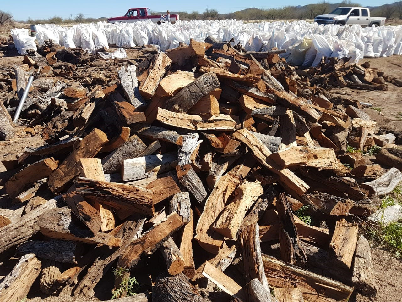 40 Pound Bag of Mesquite Firewood