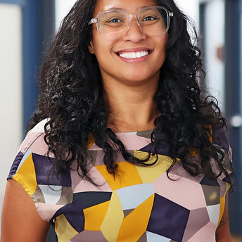 Thu-Ha Le_Portrait_edited.jpg