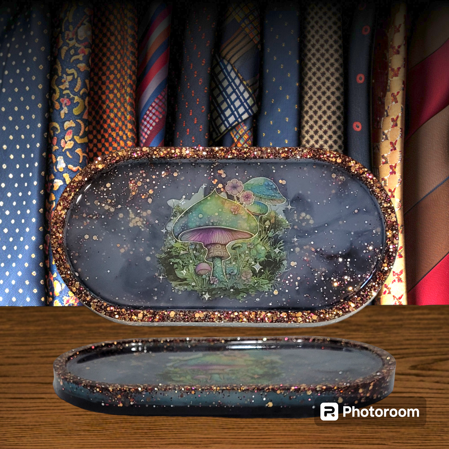 Black and Gold Oval Trinket Dish