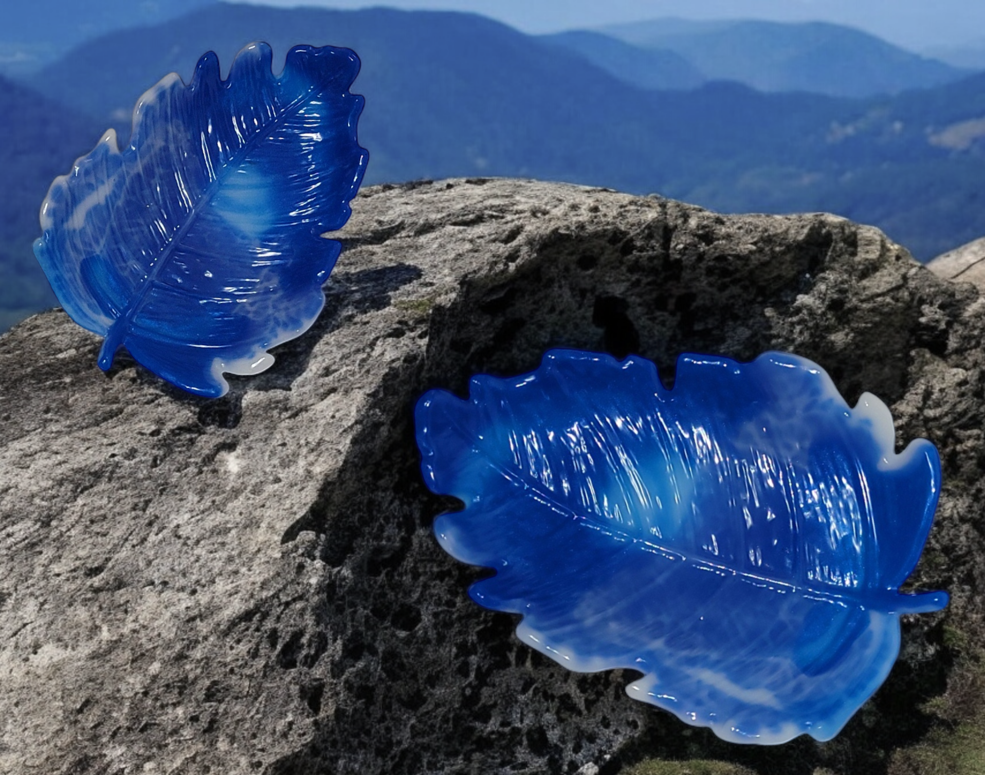 Small Leaf Trinket Dish Blue