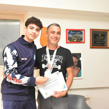 Francisco Kern fue declarado Deportista Destacado de Fray Luis Beltrán tras consagrarse campeón mundial de Taekwondo