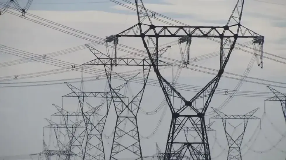 Aumentos de hasta el 500% en la tarifa eléctrica: Santa Fe pide a Nación revisar esquema en el sector productivo