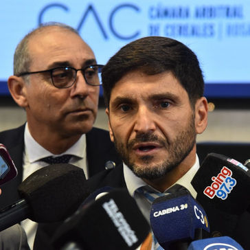 Pullaro anunció que la Convención Constituyente comenzará el 14 de julio
