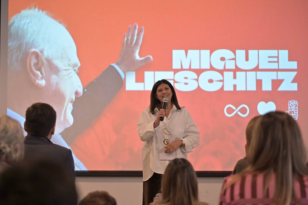 Multitudinario homenaje a Miguel Lifschitz en Rosario