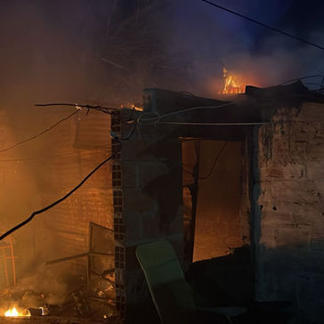 Se incendió una vivienda en el centro de Fray Luis Beltrán y las perdidas materiales fueron totales