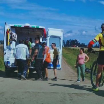 Un ciclista murió tras descompensarse en un camino rural entre Aldao y Andino
