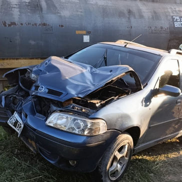 Choque entre un auto y un tren en Carcarañá: no hubo heridos