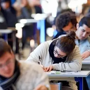 Más de 5.300 estudiantes ya se inscribieron para terminar la secundaria a través del Plan FinEs