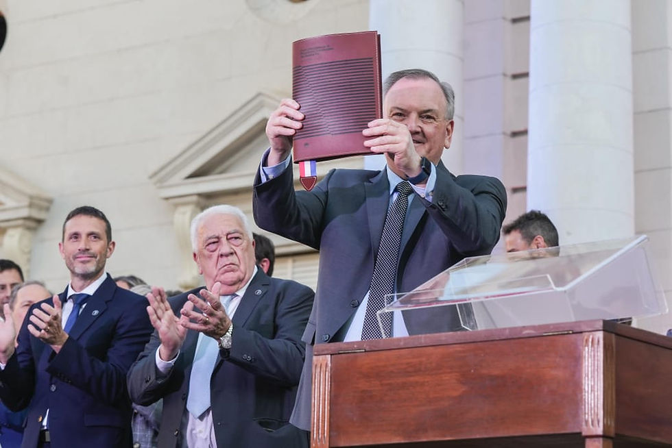 Entró en vigencia: autoridades de los tres poderes juraron por la nueva Constitución de la Provincia