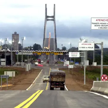 Golpe al bolsillo: el peaje del puente Rosario-Victoria aumenta hasta casi un 400%