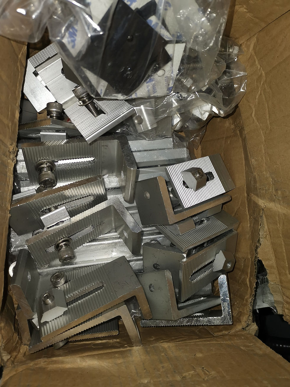 Miniatura: Kit de Soportes y anclajes para Montaje para 4 paneles solares.