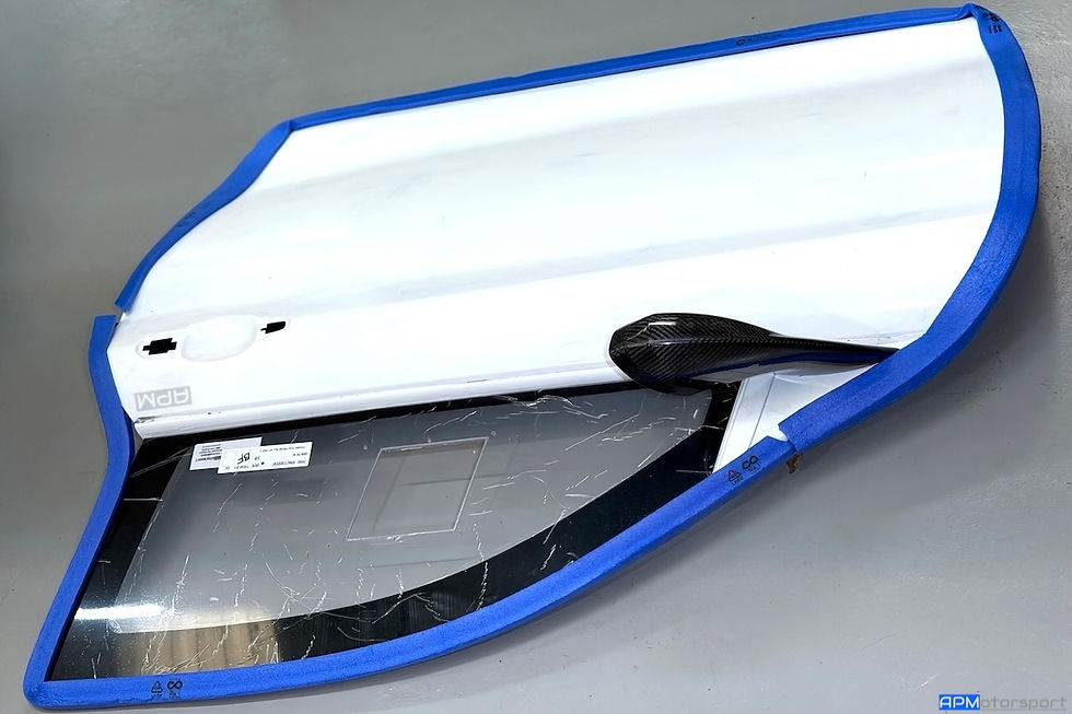 Thumbnail: F82 M4 GT4 GT3 Racing Race Carbon Fibre Door Lexan Lightweight CFK CFRP