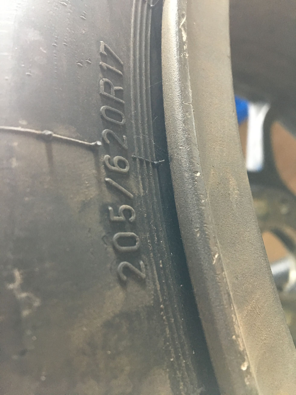 Thumbnail: X85 Clio Dunlop Wets
