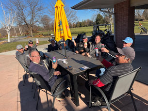 THE GANG ENJOYING THE GREAT WEATHER 😊⛳