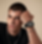 Mann mit Armbanduhr Police