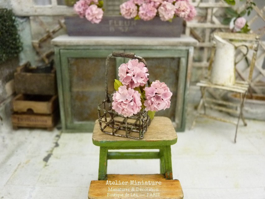 Thumbnail: #2 - 3 Hortensias Miniatures Roses, Fleurs en Papier, 100% fait main, 1