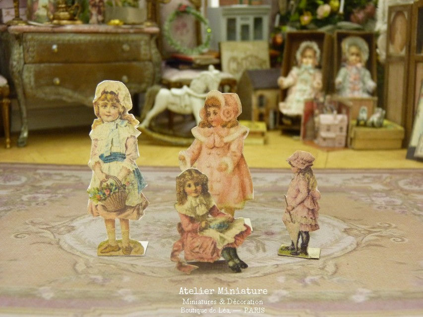 4 Poupées en Papier Découpé, Jouets de Maison de Poupée