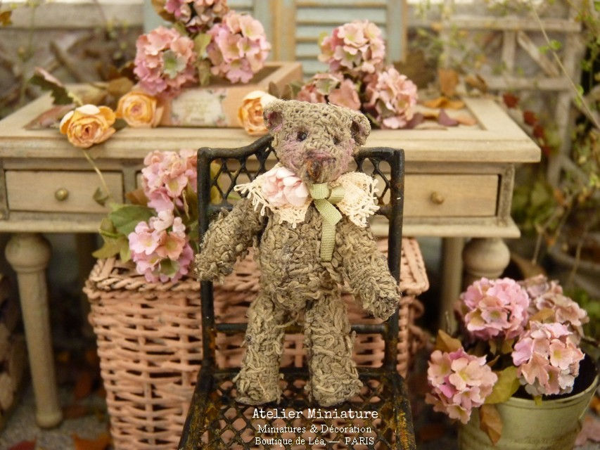 Thumbnail: Ourson  Miniature Brun Ancien, Maison de Poupée 1/12