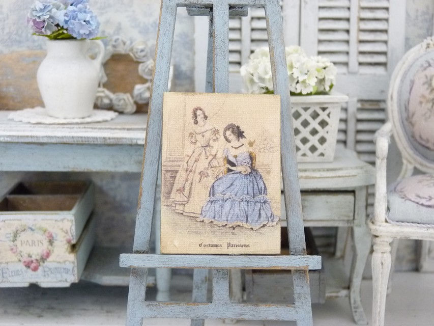 Panneau Miniature en Bois, Costumes Parisiens, Échelle 1/12