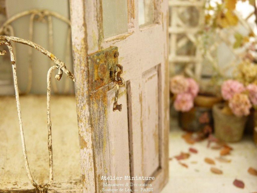 Miniature : Porte d'Atelier, Bois de Rose vieilli, Maison de Poupée, Échelle 1/12