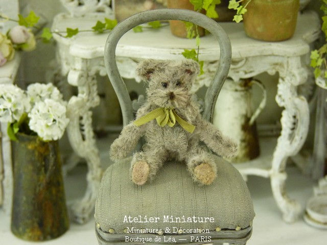 Ourson Gris Rosé Vintage Miniature, Maison de Poupée, 1/12