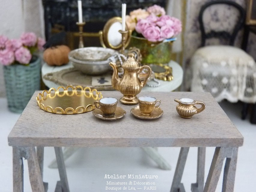 Thumbnail: Service à Café  Or, Maison de Poupée, Échelle 1/12